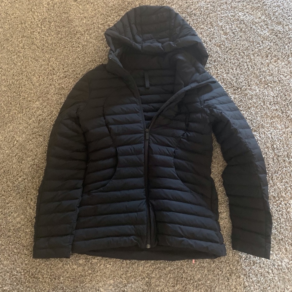 Lululemon Pack it Down Puffer